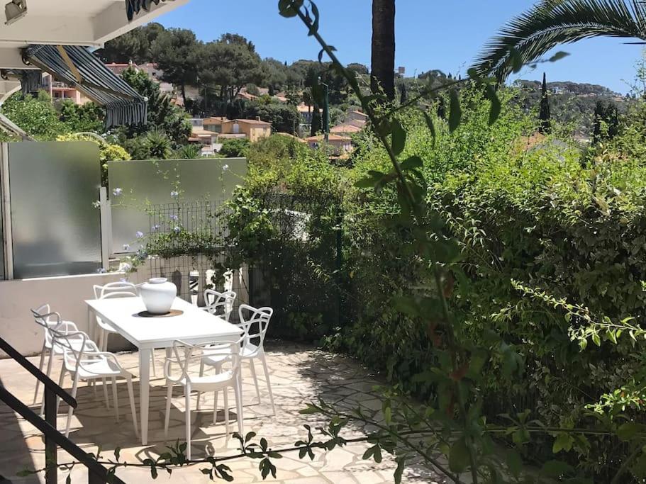 Bandol Roc Beach Vue Mer Grand T3 Face A La Plage Avec Parking מראה חיצוני תמונה